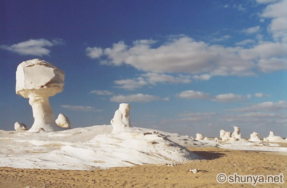 Những thi&ecirc;n đường du lịch tr&ecirc;n mặt Đất